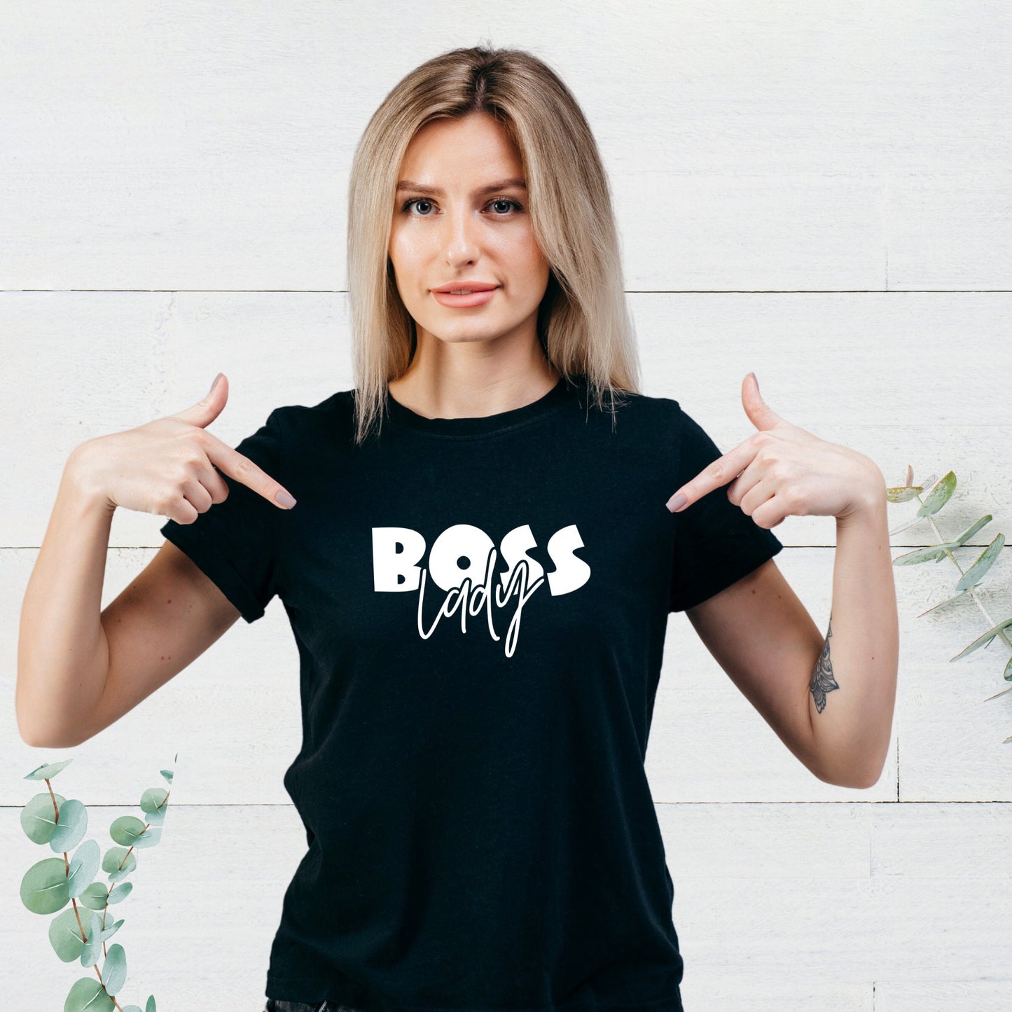 Boss Lady Tee, Women Personalized T-shirt, Mom shirt, Best gift for her.